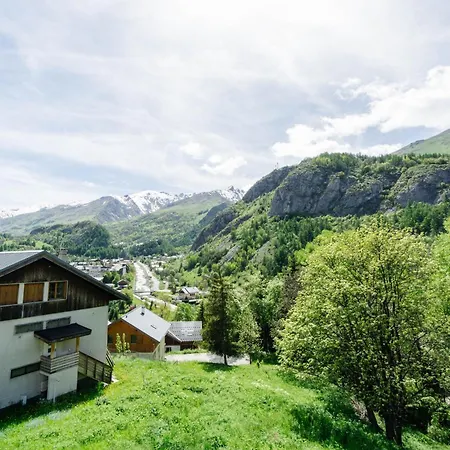 Lamartine Chalet *